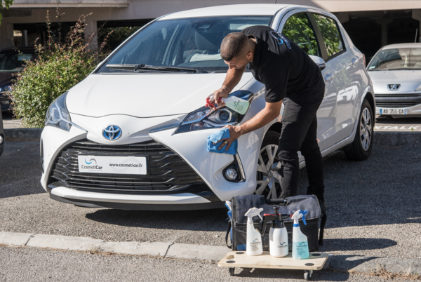 4 conseils pour réparer les sièges en tissu de sa voiture - Cosmeticar